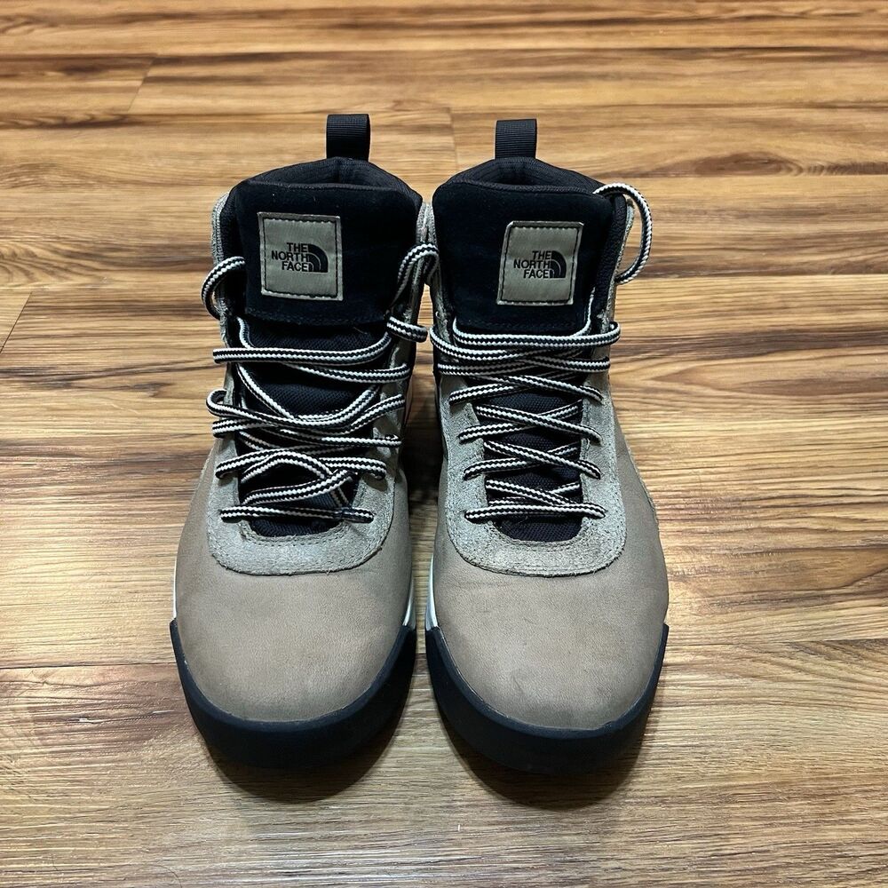 The North Face Larimer Mid Boots